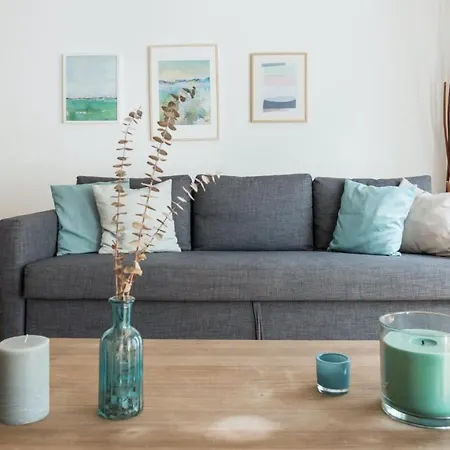 Apartamento Plum Guide - Emerald Assembly Lisboa